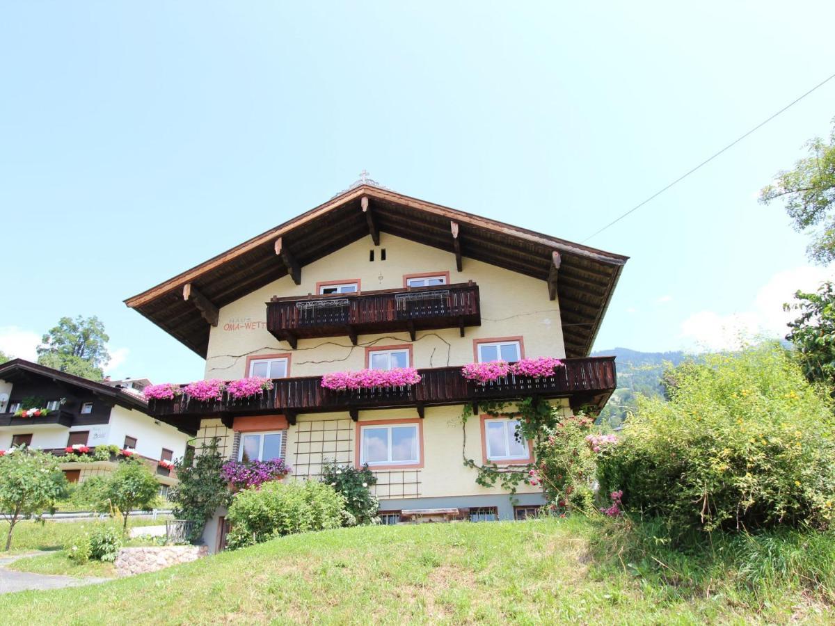 Apartment In Hopfgarten Brixental Near Ski Lift Hopfgarten im Brixental Eksteriør billede