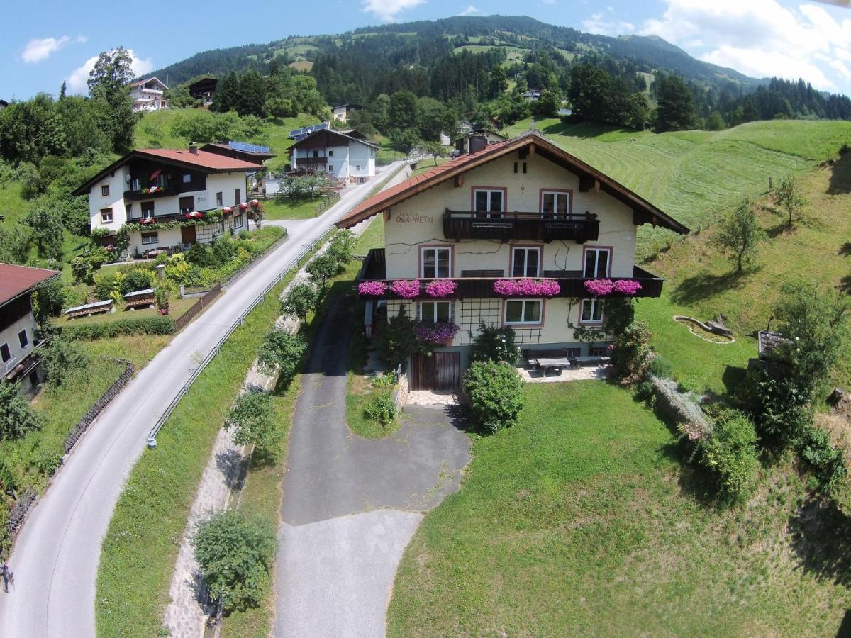 Apartment In Hopfgarten Brixental Near Ski Lift Hopfgarten im Brixental Eksteriør billede