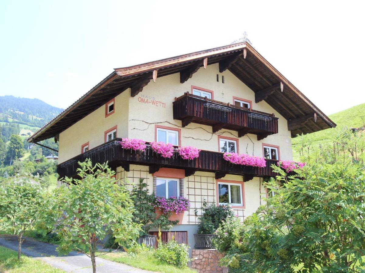 Apartment In Hopfgarten Brixental Near Ski Lift Hopfgarten im Brixental Eksteriør billede